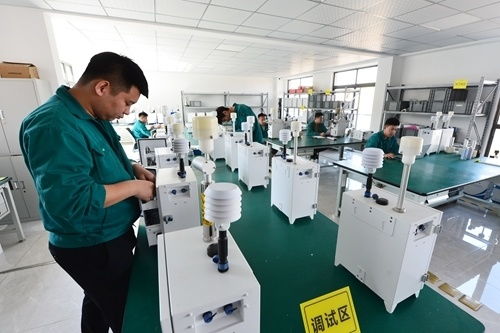 開足馬力趕訂單